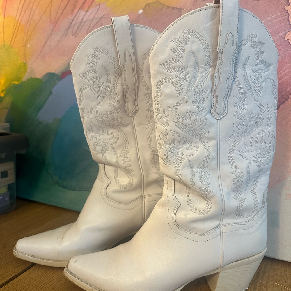 Jeffrey Campbell White Heeled Cowboy Boots‎ Dagget all white size 10 - Picture 6 of 7